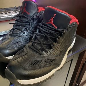 Jordan 11 retro IE og